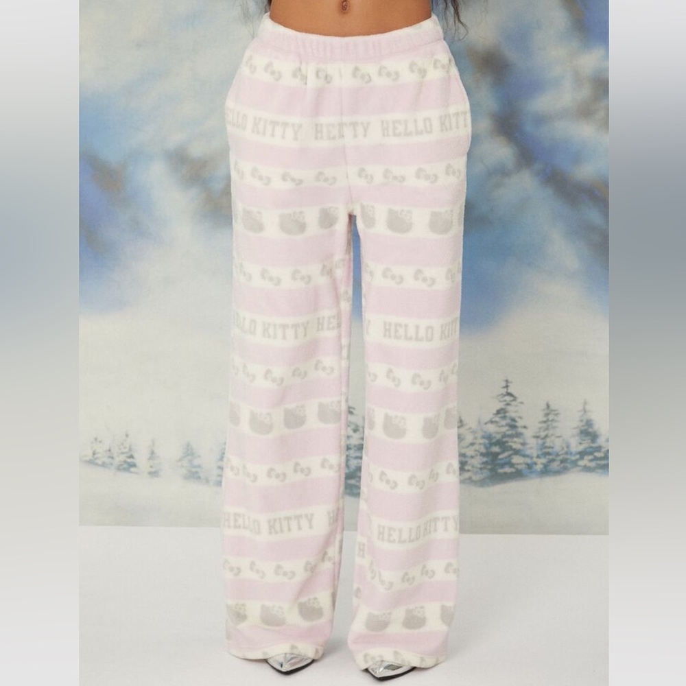 NEW Hello Kitty Pajama Pants - Picture 8 of 16